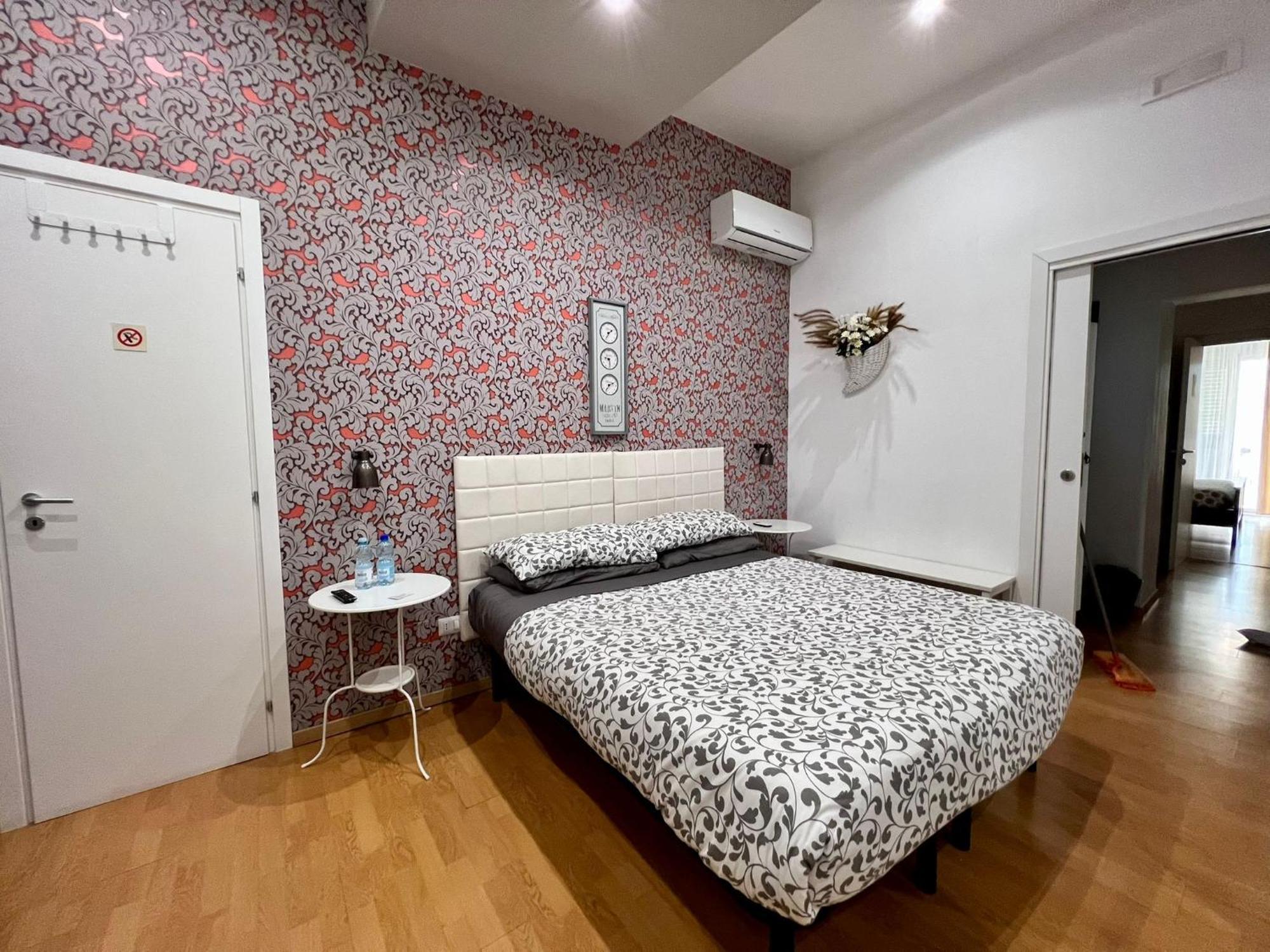 La Maison Manfredonia Habitación foto